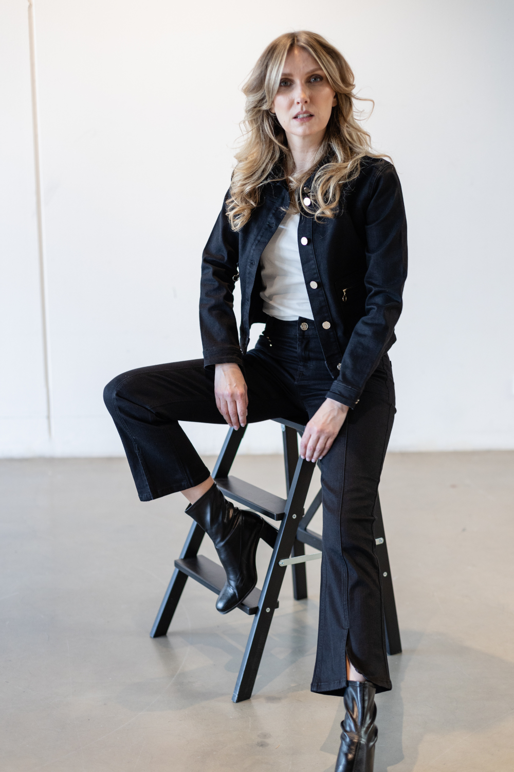 MELINA Bootcut Edelschwarz