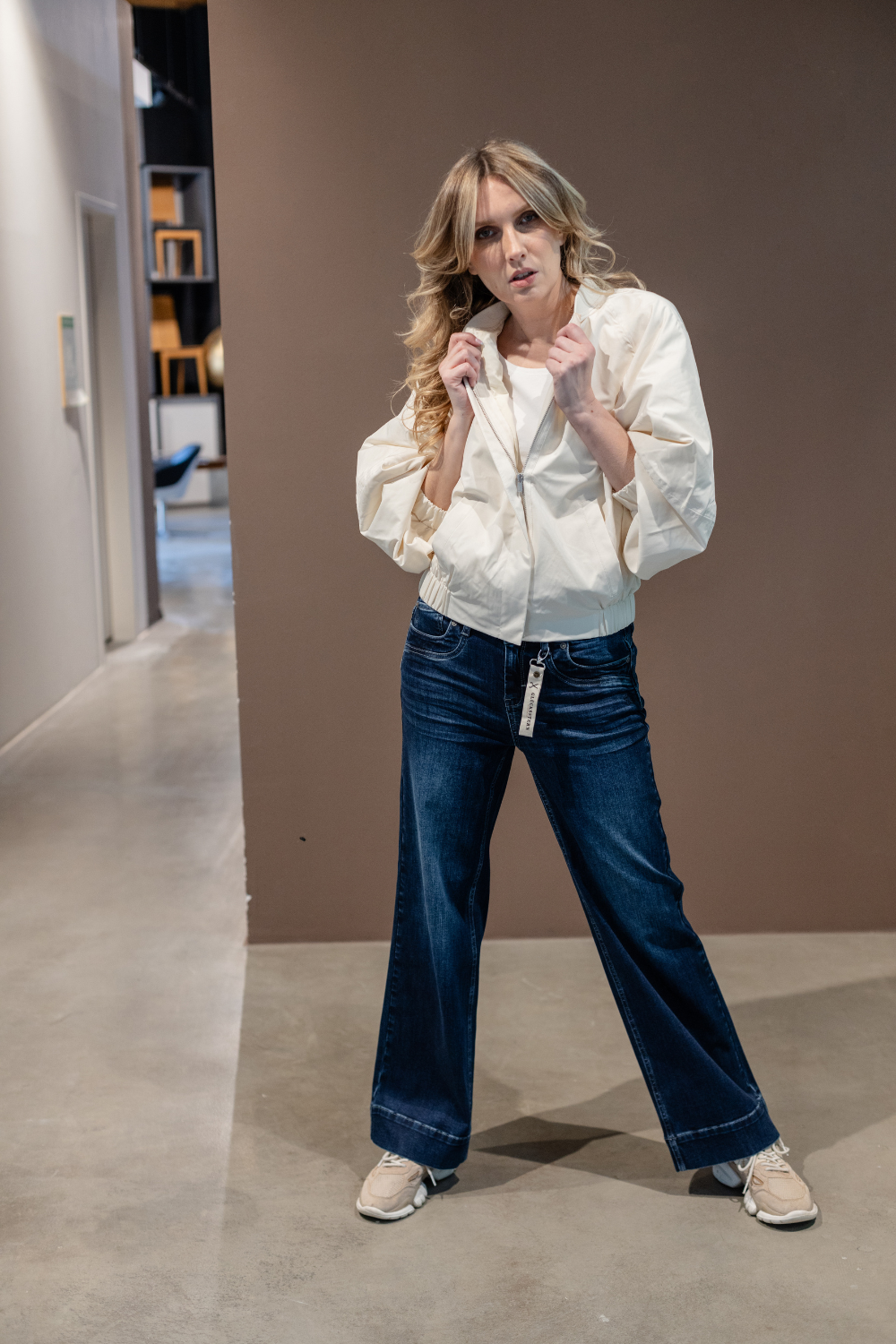 Clara Flared Stahlblau