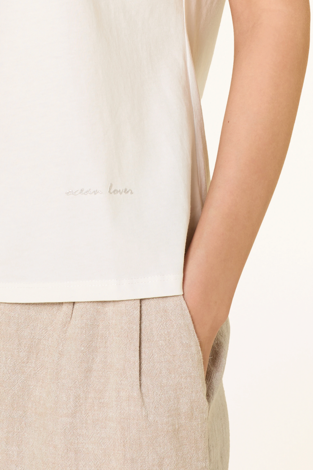 CARTOON T-Shirt mit Schmucksteinen