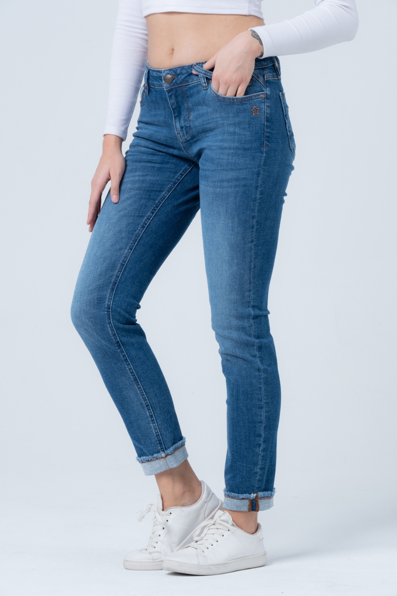 Melina RÖHRE - Glasblau