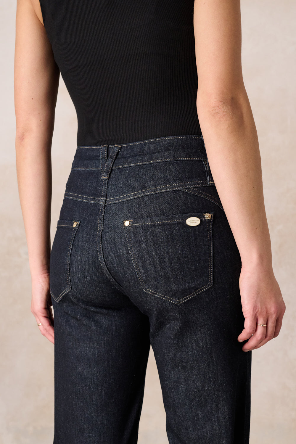 Clara – Flared Jeans in Blauviolett mit hoher Leibhöhe