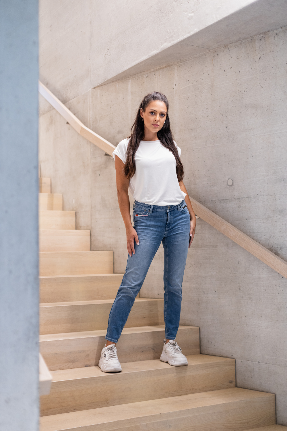 Melina Slim Chromblau
