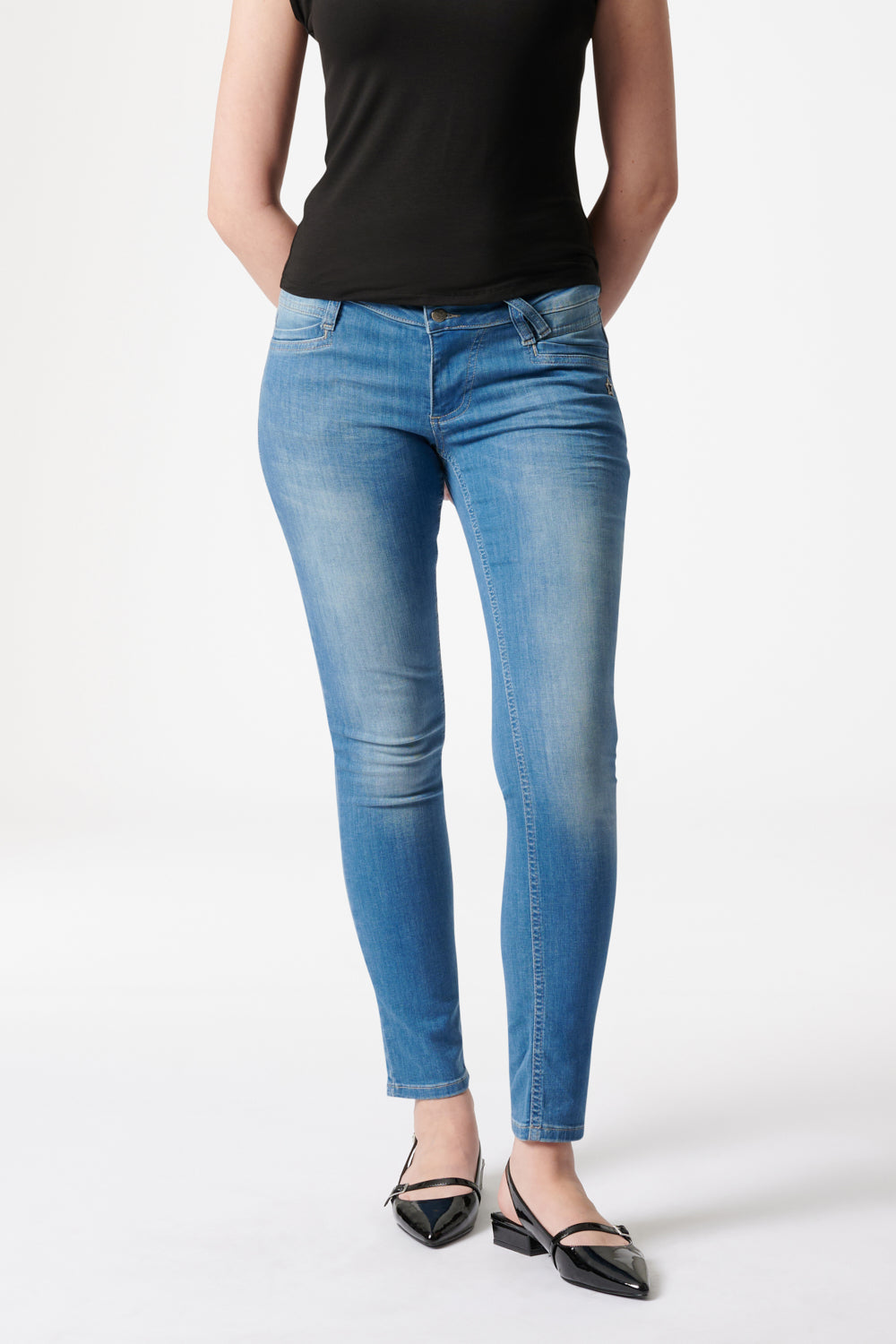 Nina SLIM paste blue