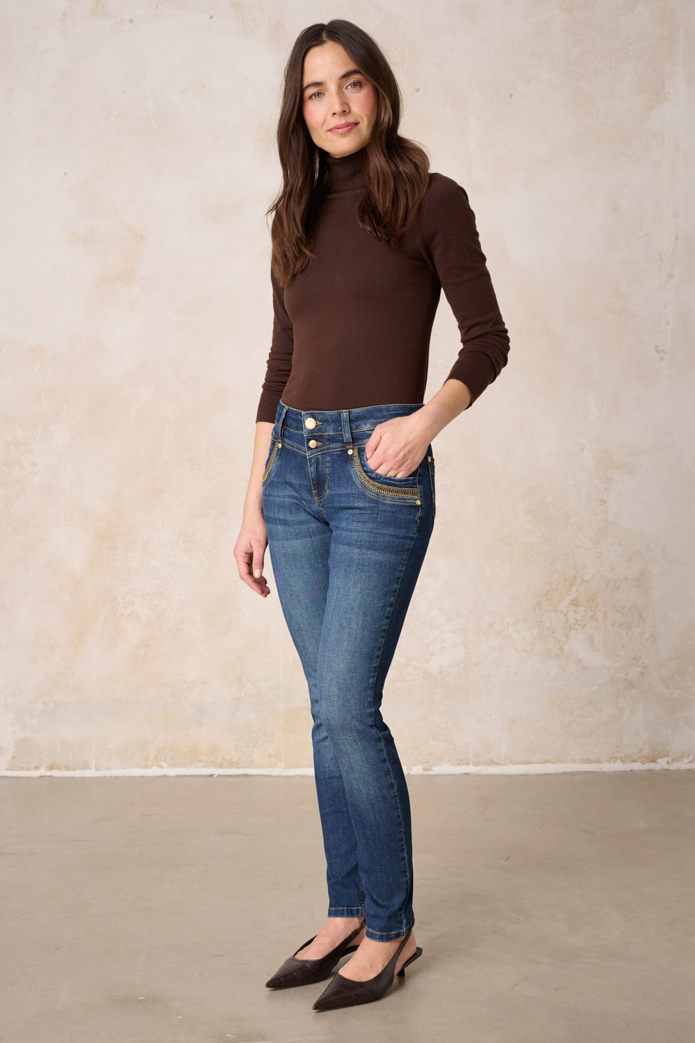 Merle – Slim Fit Jeans in Himmelblau mit mittlerer Leibhöhe