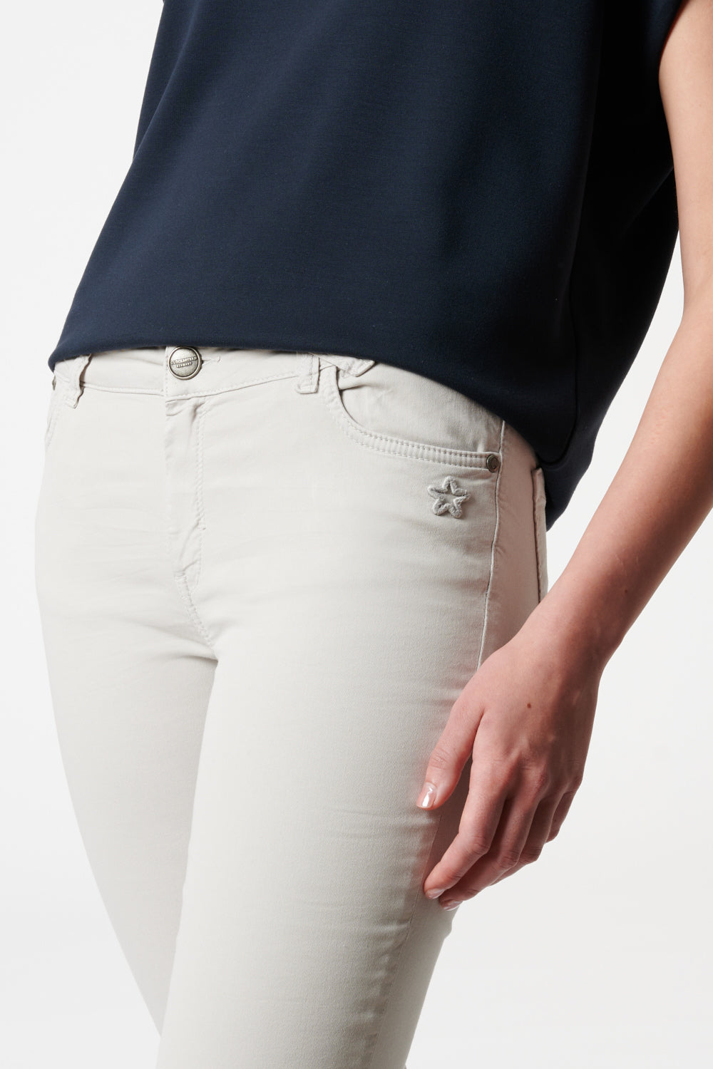 Melina BOOTCUT Taubengrau