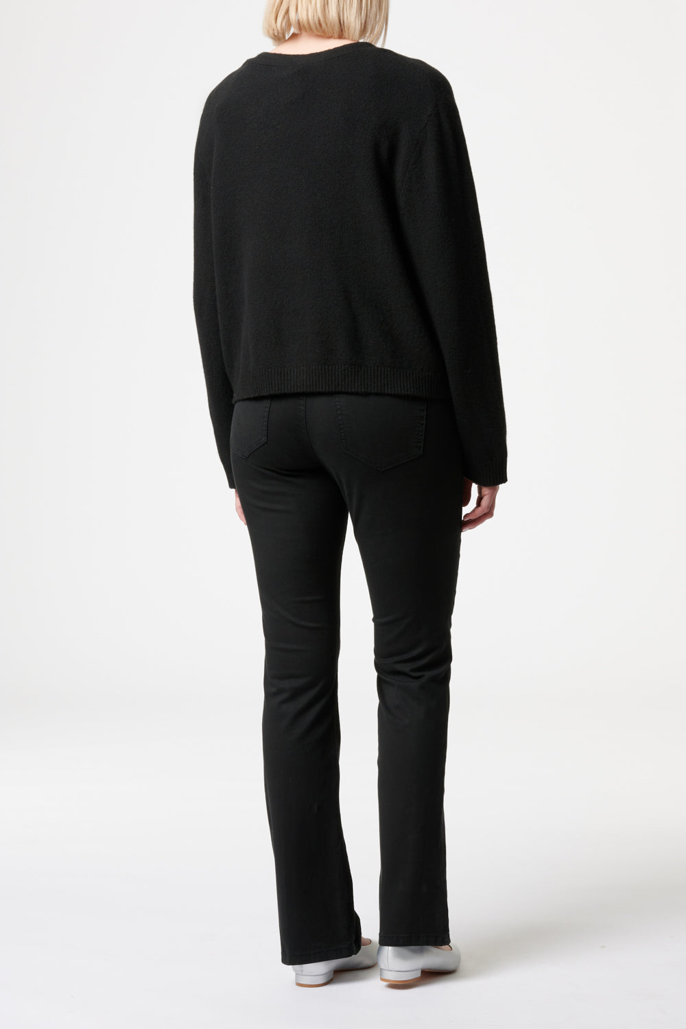 Melina - Bootcut Pants – Dove Black