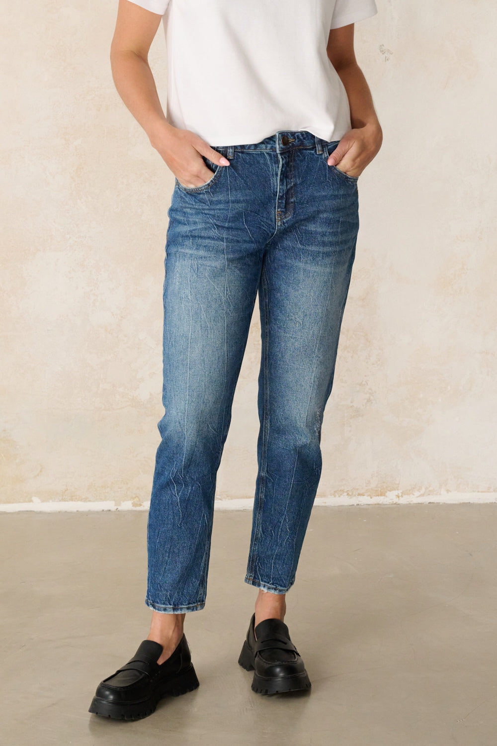 Serena - Boyfriend Jeans in Kadettblau mit hoher Leibhöhe