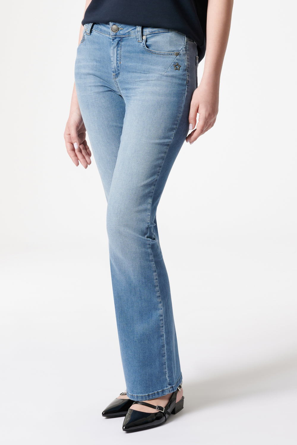 Melina Bootcut Summer Blue Stretch jeans with a mid-rise waist