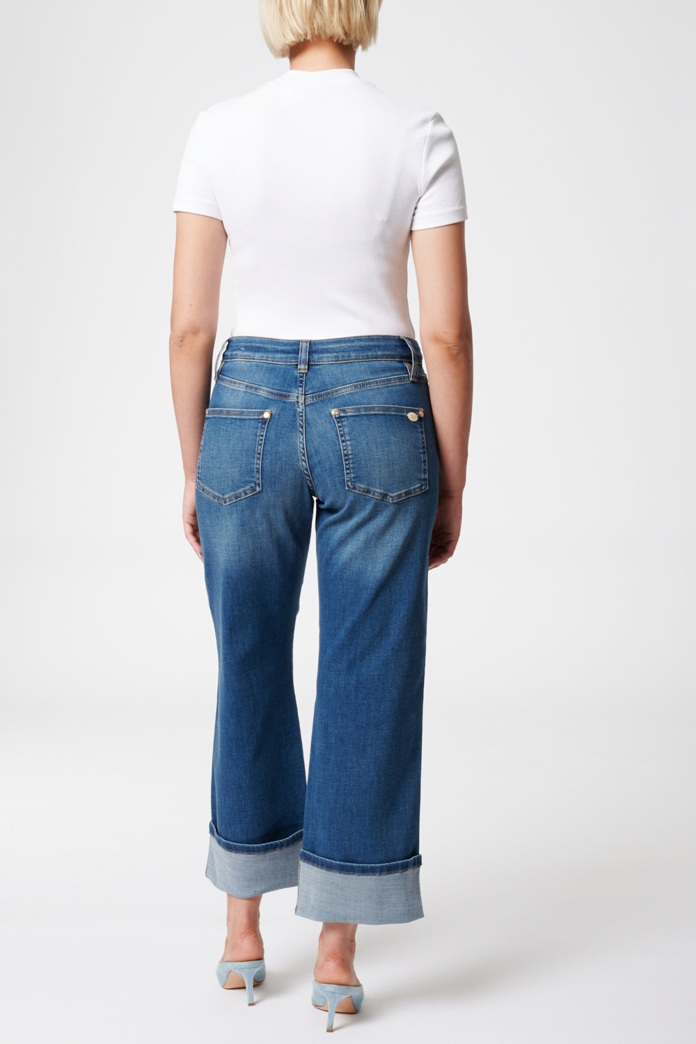 Clara - Jeans Flared – Mittelblau