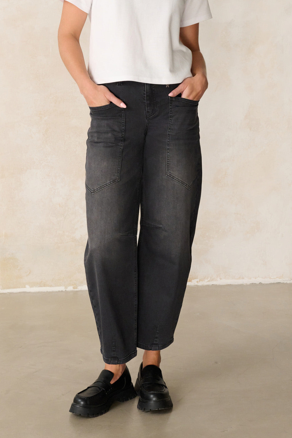 The Serena Barrel - Model Grey