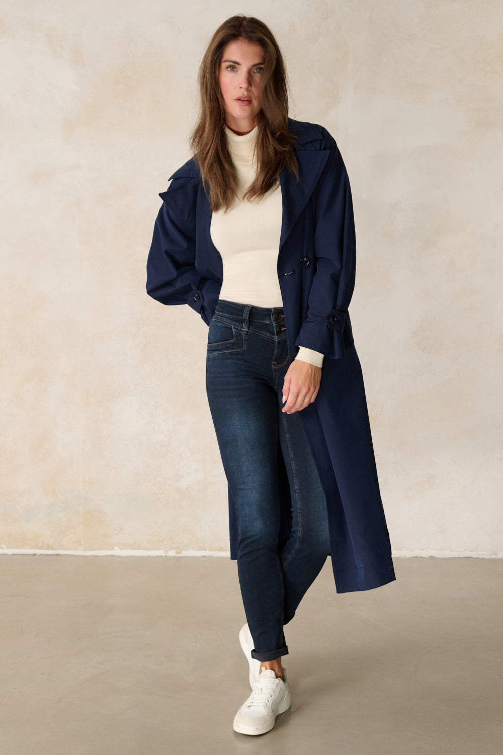 Merle – Slim Fit Jeans in Granitblau mit mittlerer Leibhöhe