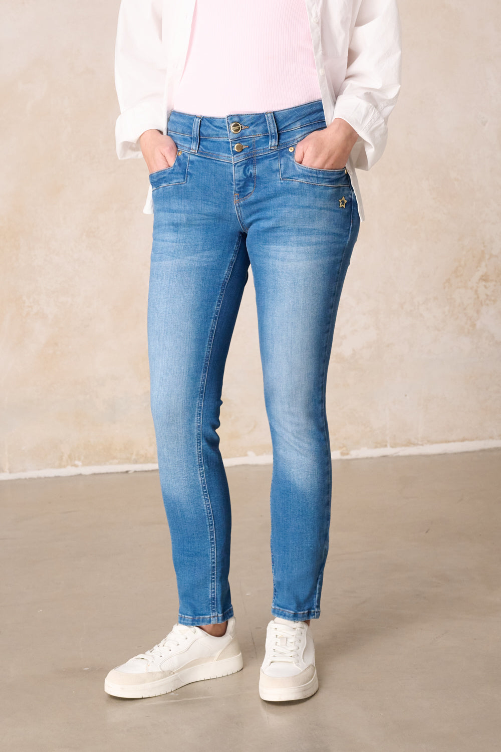 The Merle Slim – Granite Blue