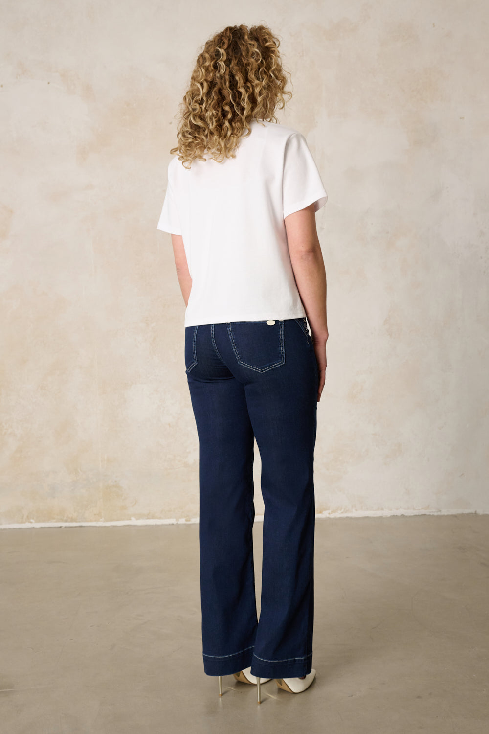 Clara - Flared Jeans in Shimmer Blue with High Waist