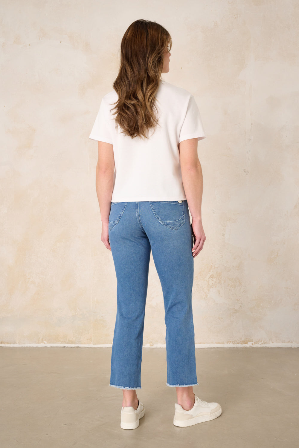 Merle – Straight Leg Jeans in Meisenblau mit mittlerer Leibhöhe