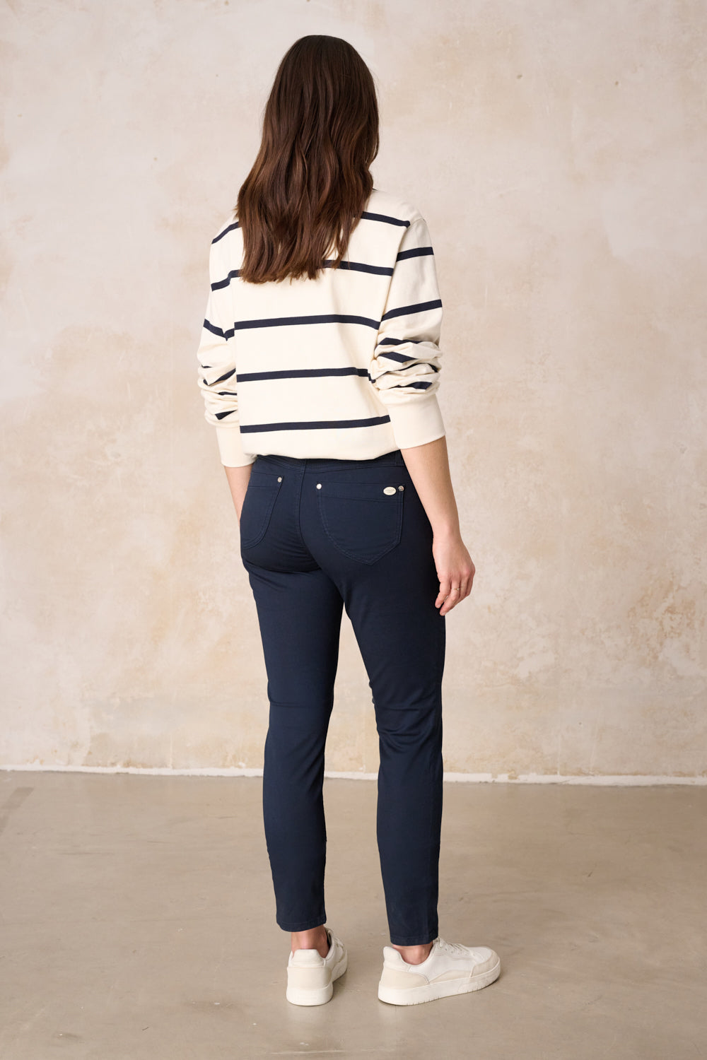 Merle – Slim Fit Hose in Royalblau mit mittlerer Leibhöhe