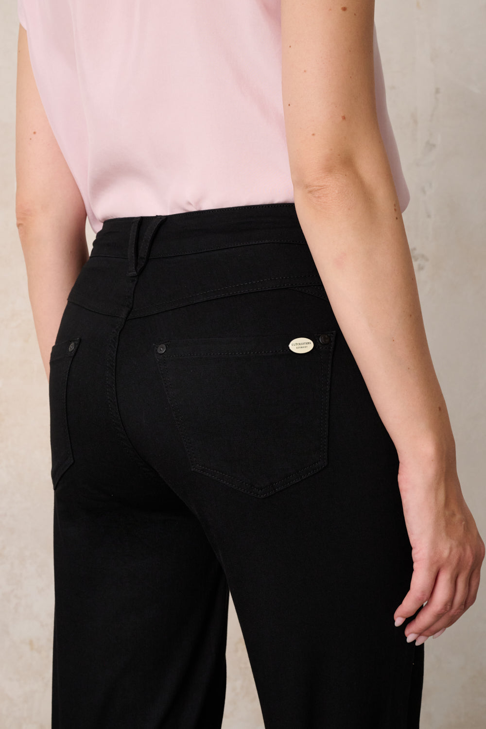 Clara Wide Leg Jeans – Mandelschwarz & Soft Denim, hohe Leibhöhe
