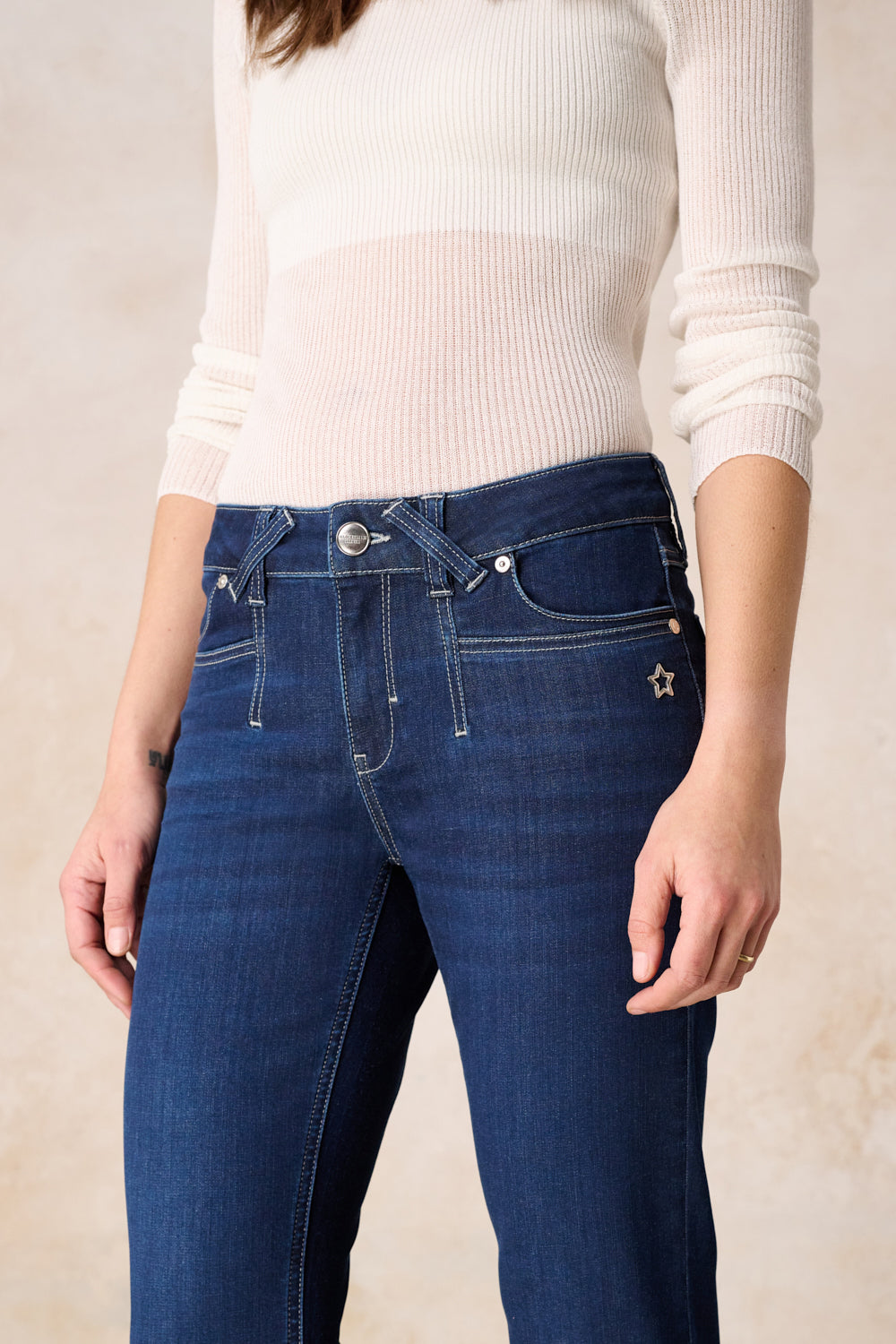 Melina Bootcut Jeans - Lagunenblau & kĂźhlender Denim, mittlere LeibhĂśhe