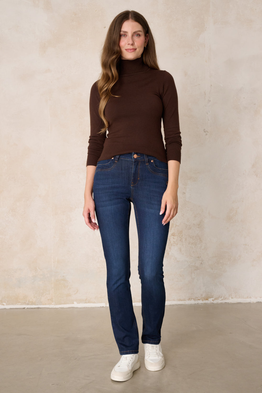 Celina Straight Leg Jeans - Königsblau & Stretch-Denim, hohe Leibhöhe