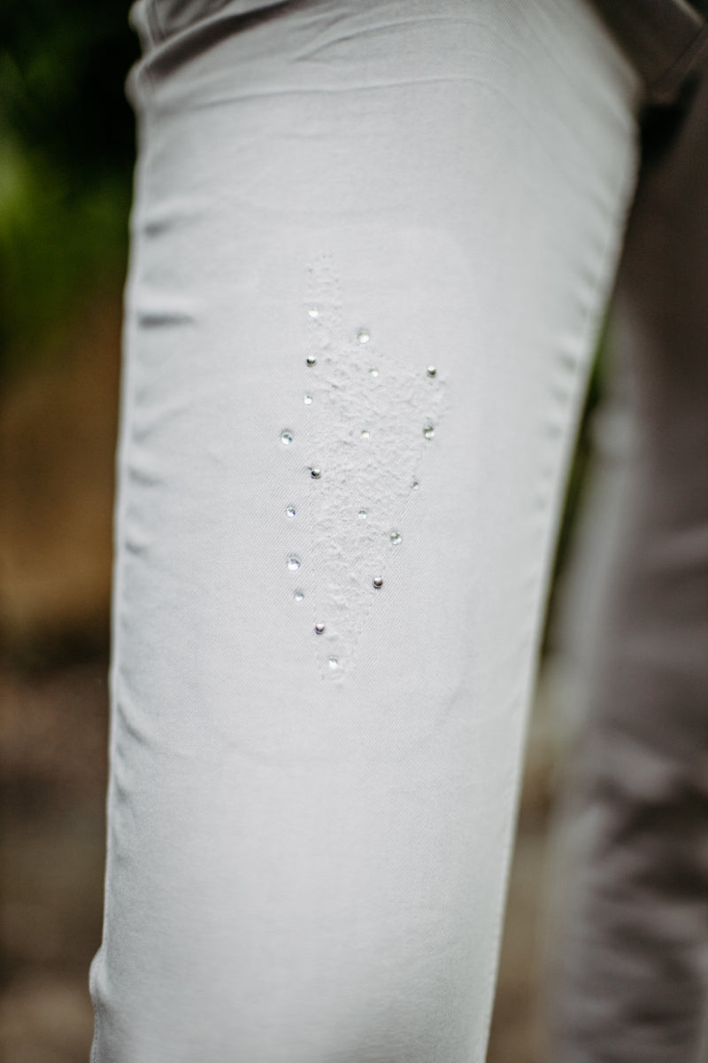 Merle RÖHRE - Lilagrau