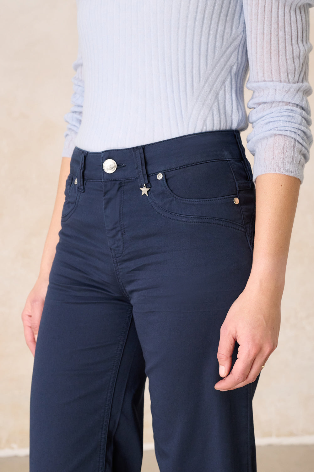 Clara â Flared trousers in royal blue with a high waist