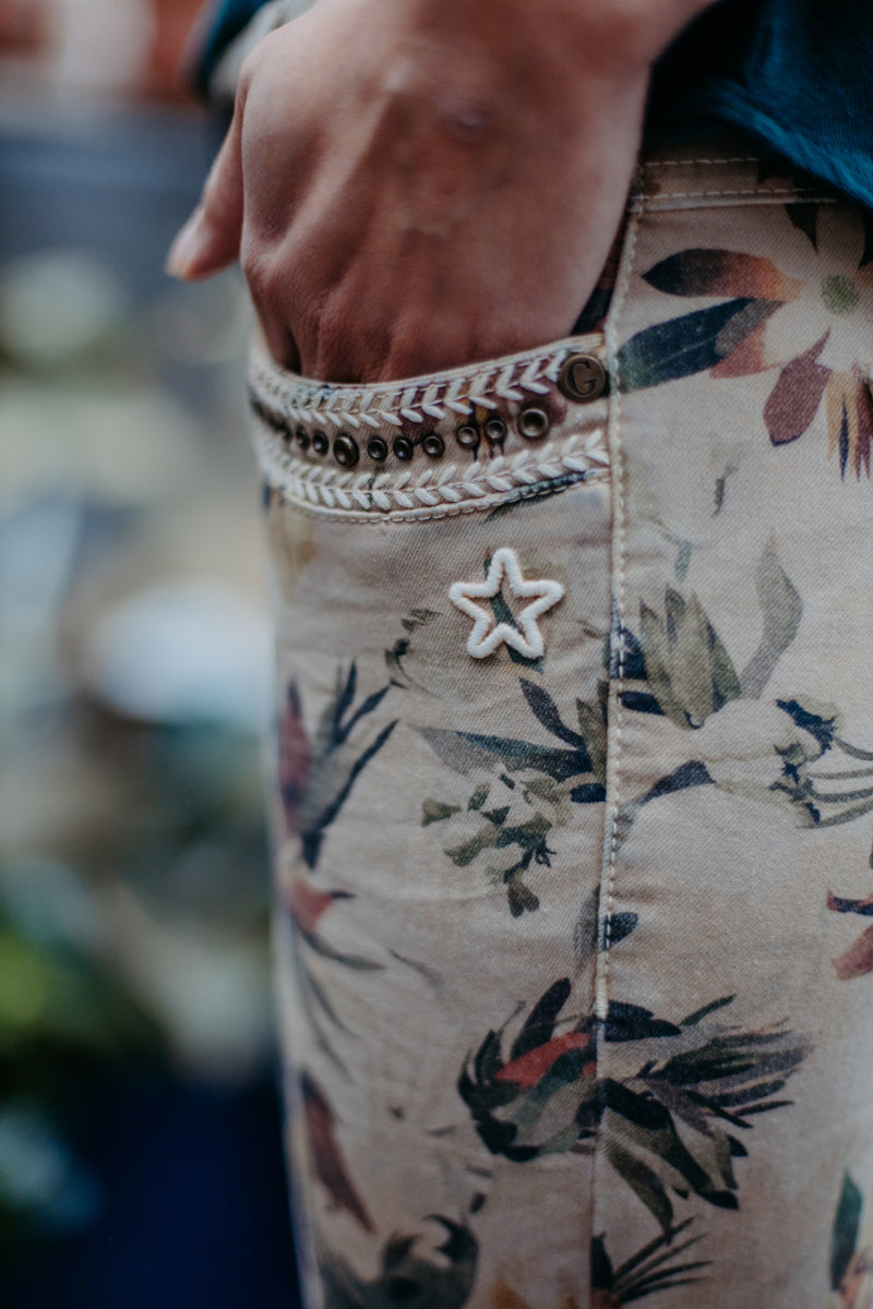 Petra SLIM - floral beige