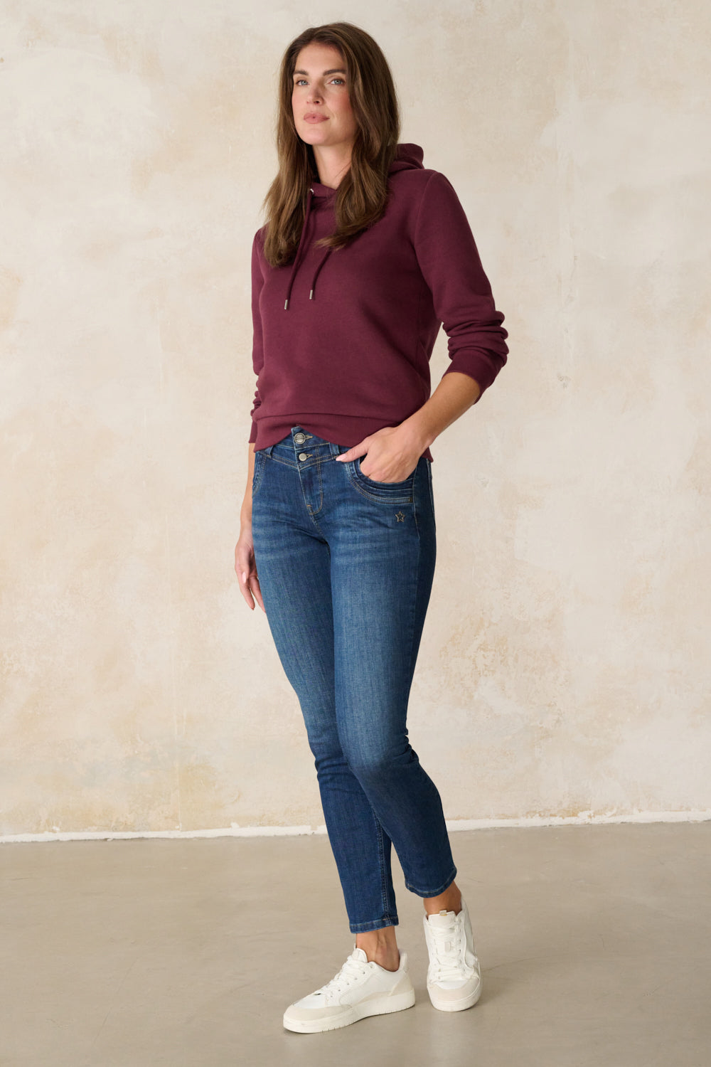 Merle - Slim Fit Jeans – Maroon Blue