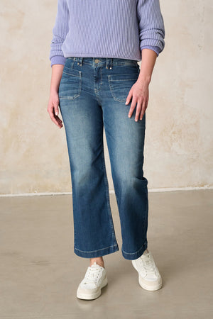 Clara Flared Jeans - Südblau & Soft Denim, hoher Leibhöhe