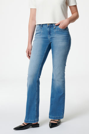 Melina Bootcut Jeans – Halbechtblau & Coolmax