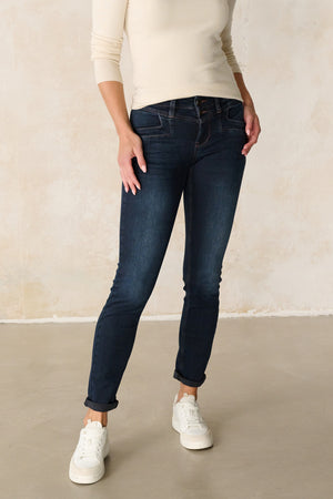Merle Slim Fit Jeans – Granite Blue & Soft Denim, mid-rise