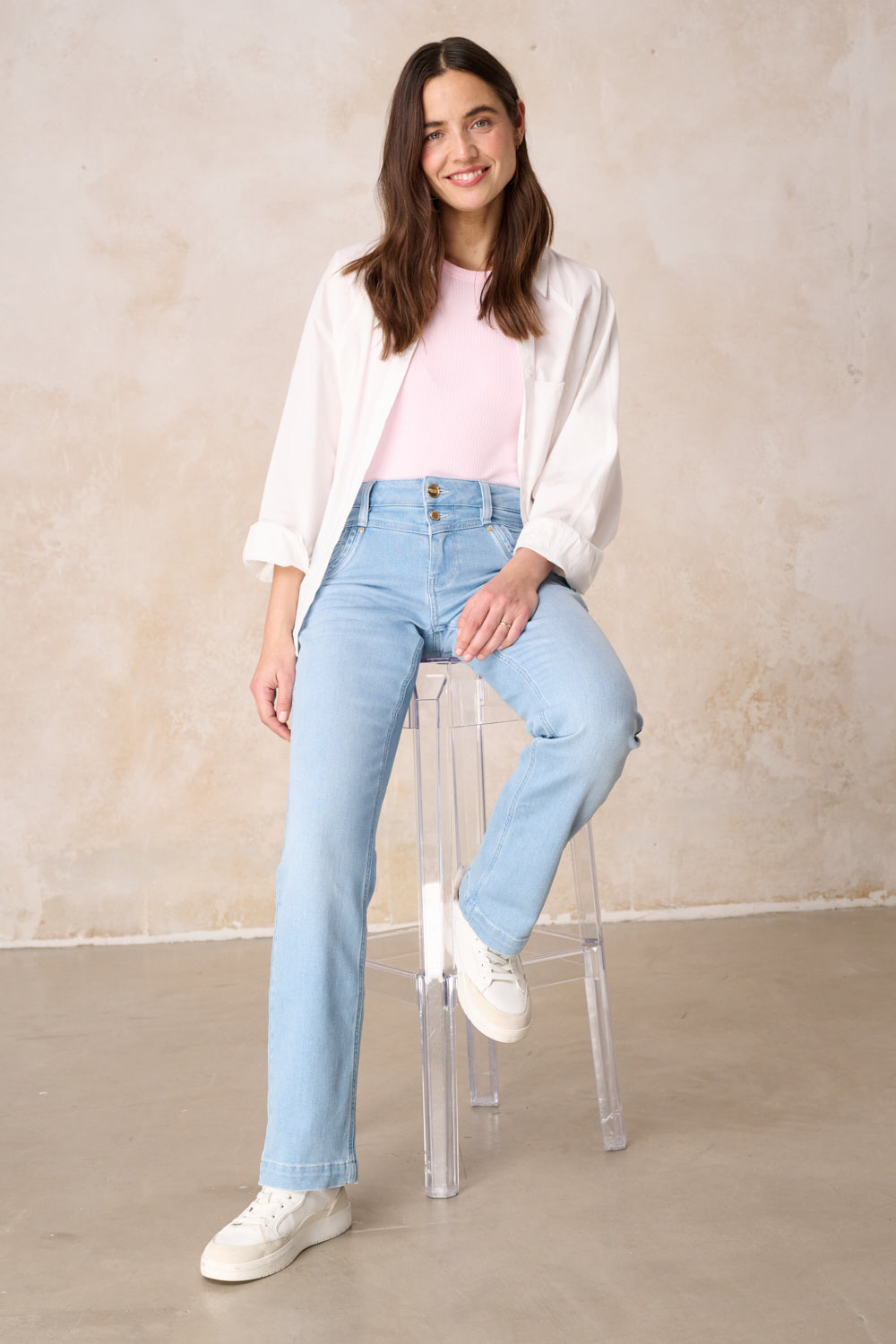 Merle – Straight Leg Jeans in Isarblau mit mittlerer Leibhöhe