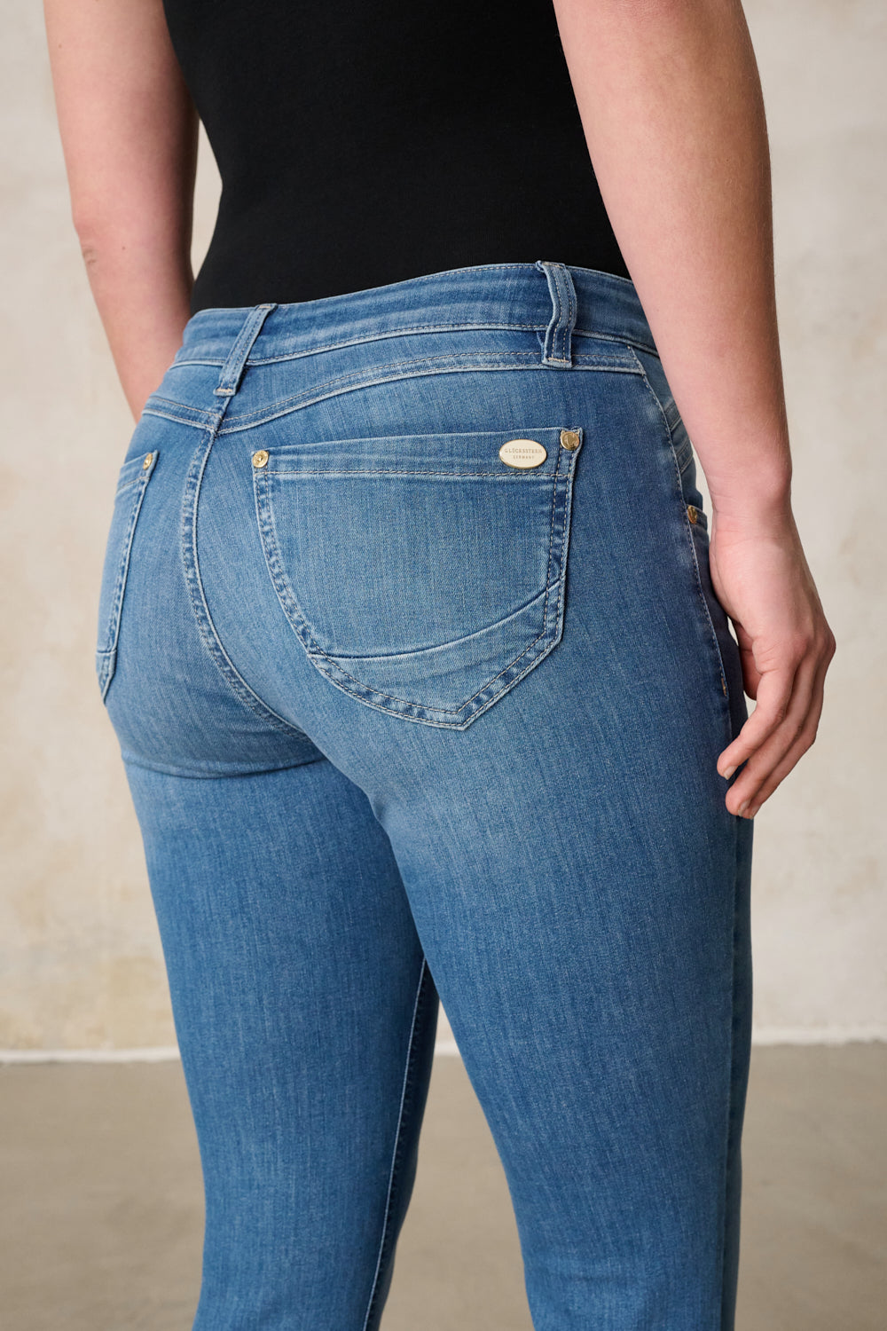 Merle Slim Fit Jeans – Sommerblau & Leichter Denim, mittlere Leibhöhe