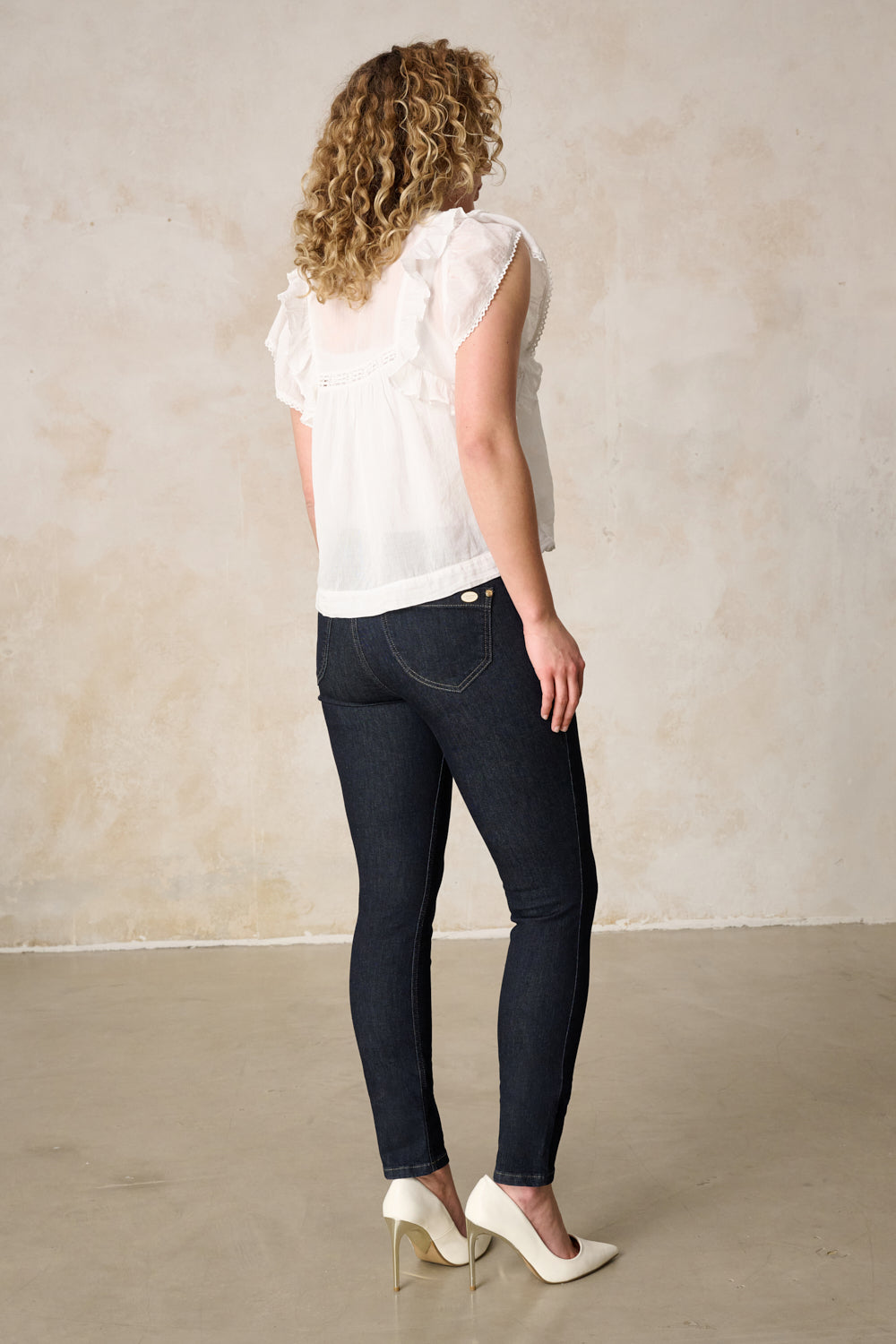 Merle – Slim Fit Jeans in Azurite Blue with a Mid-Rise
