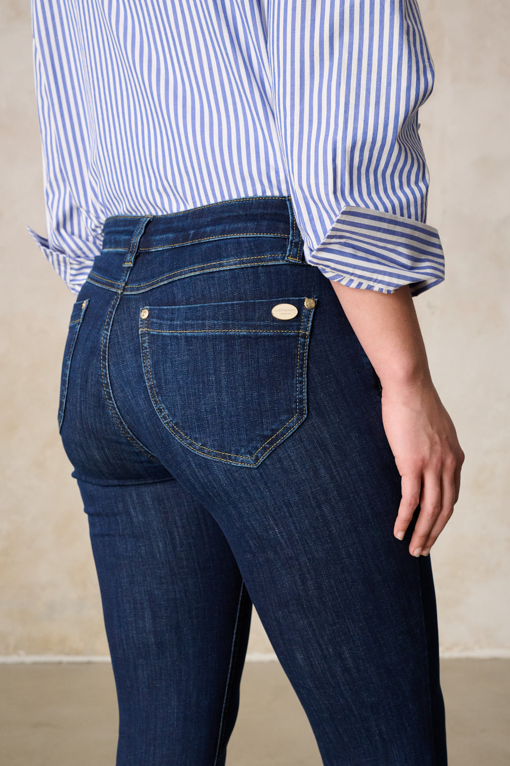Merle – Slim Fit Jeans in Wunschblau mit mittlerer Leibhöhe