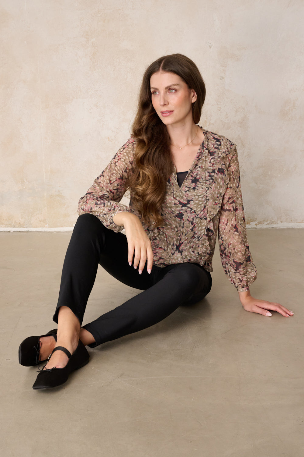 Merle Slim Fit Hose – Glasurschwarz & Techno Stretch, mittlere Leibhöhe