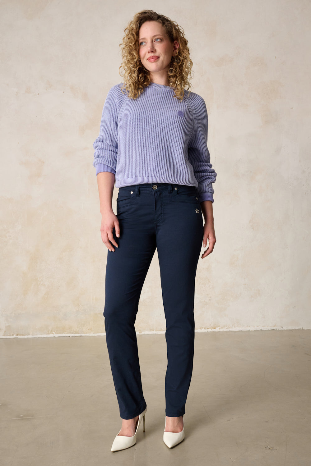 Tina – Straight Leg Hose in Royalblau mit hoher Leibhöhe