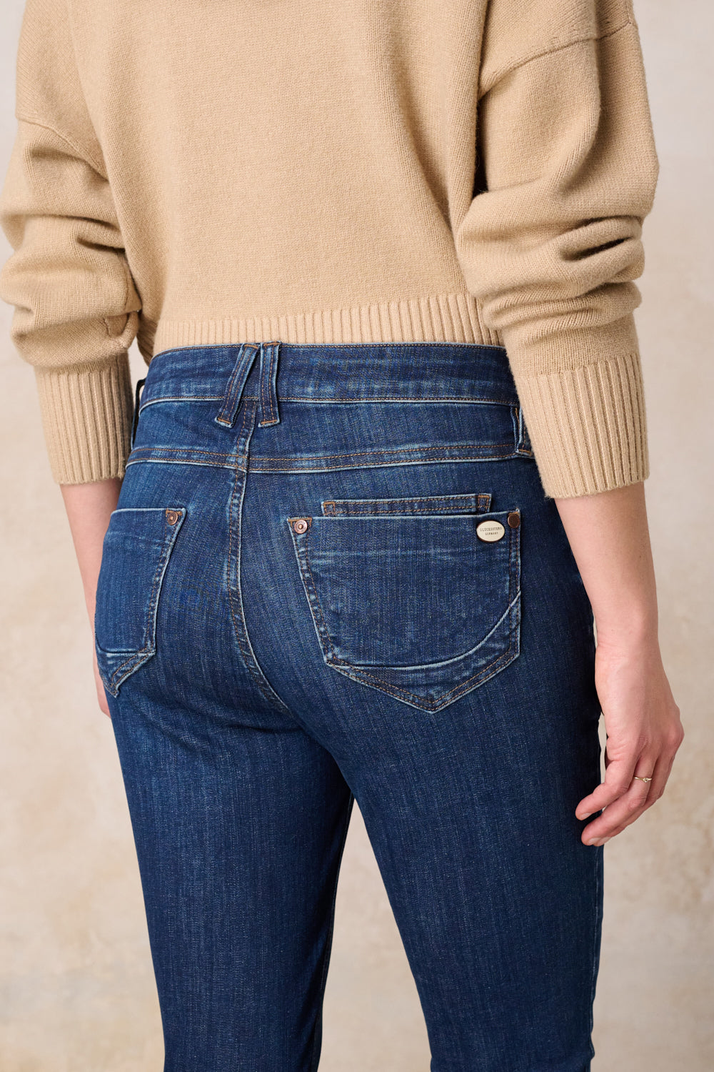 Petra Slim Fit Jeans - Rivet Details & Soft Denim, Low Rise