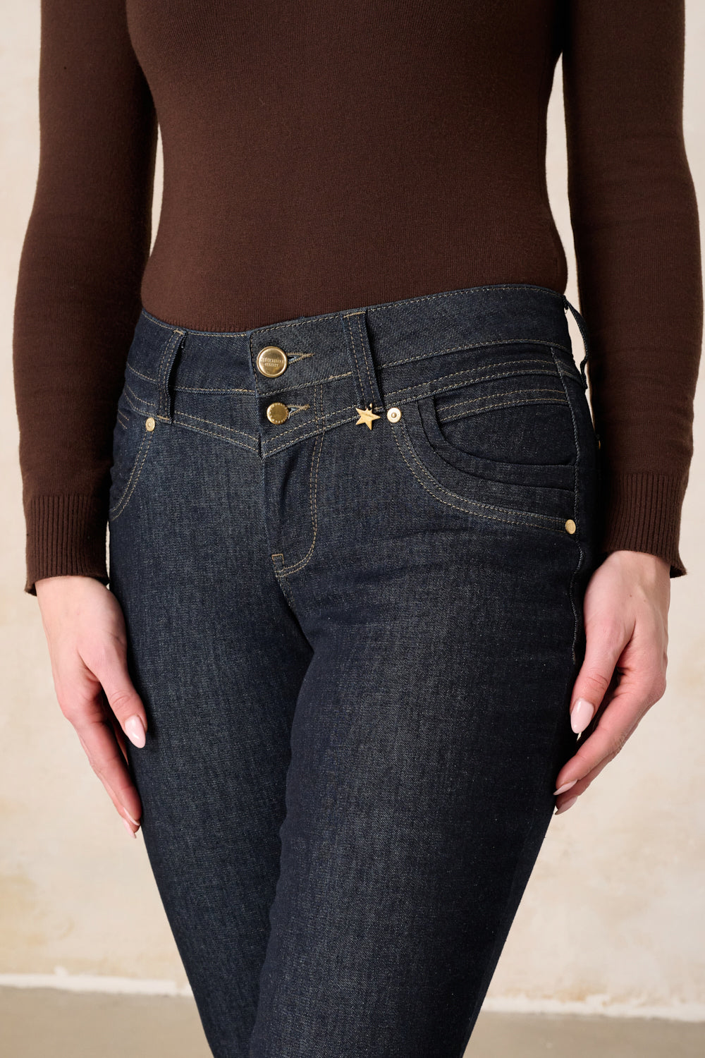 Merle - Straight Leg Jeans - Rhine Blue