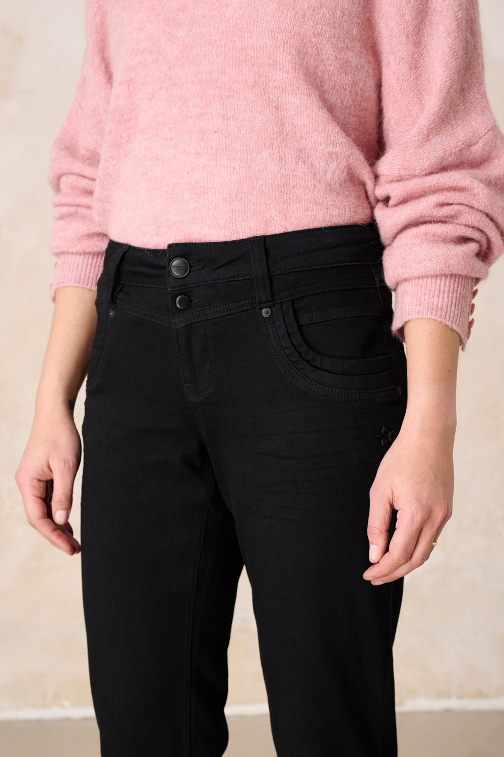 Merle - Straight Leg Jeans - Rhine Blue