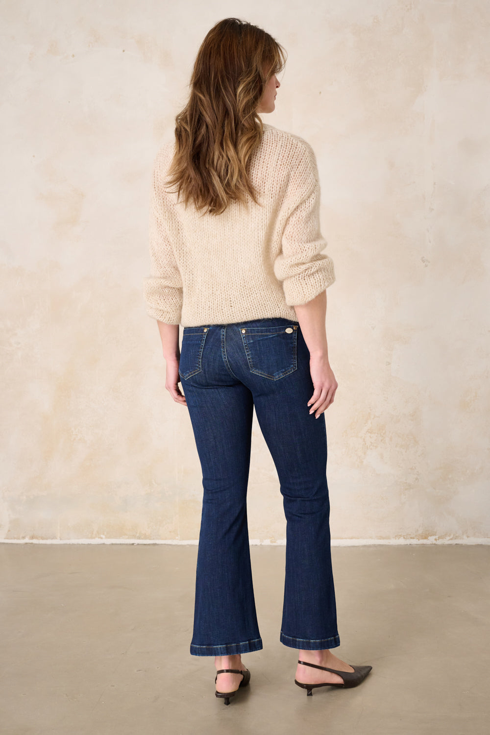 Melina – Bootcut Jeans in Wunschblau mit mittlerer Leibhöhe