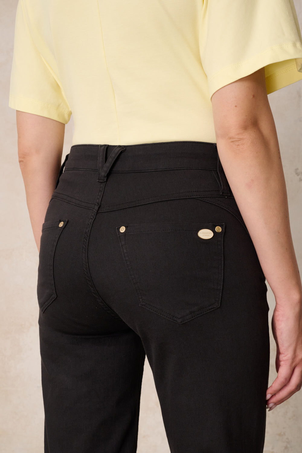 Clara Wide Leg Jeans – Schwarzbraun & Soft Denim, hohe Leibhöhe