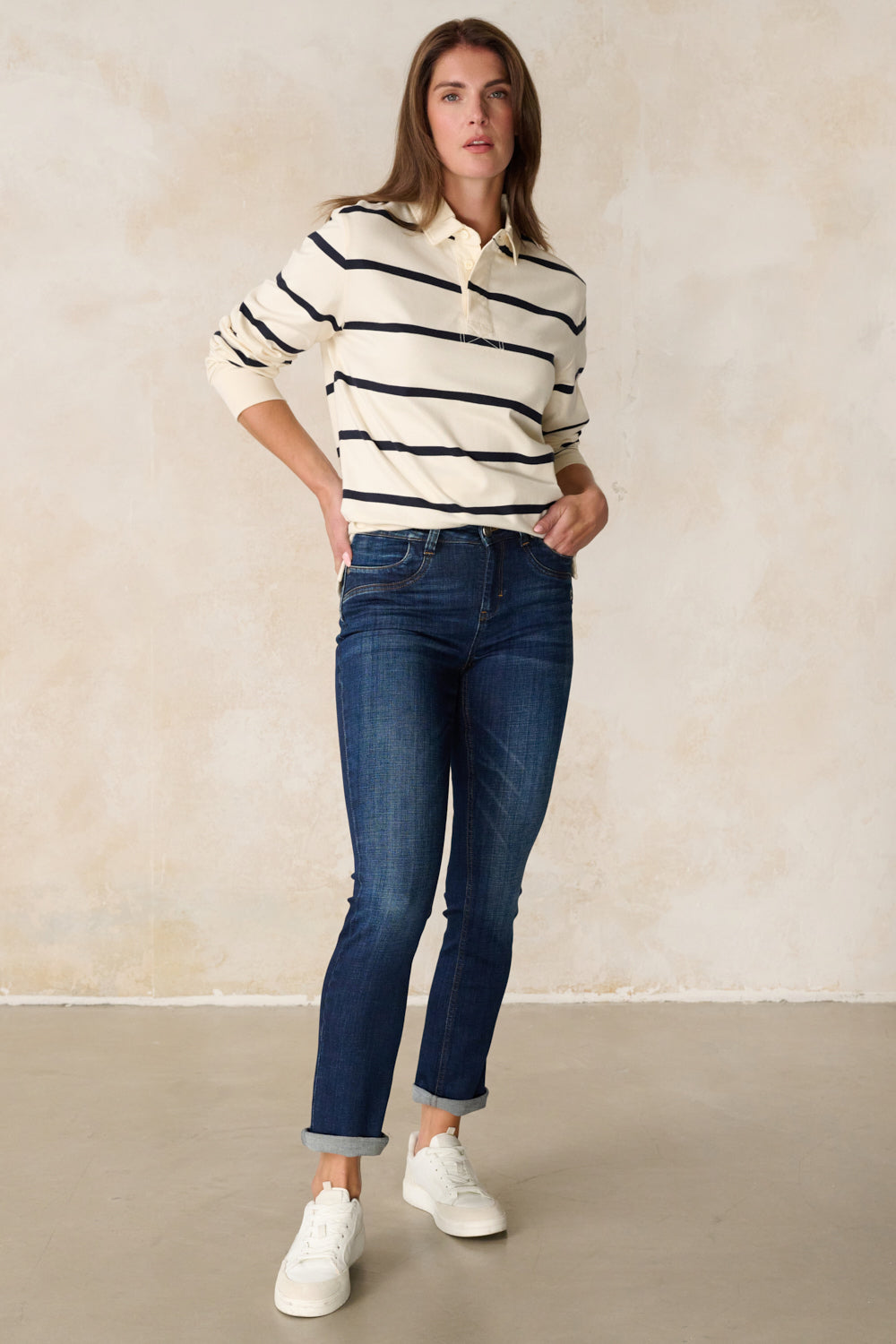 Celina – Slim Fit Jeans in Rheinblau mit hoher Leibhöhe