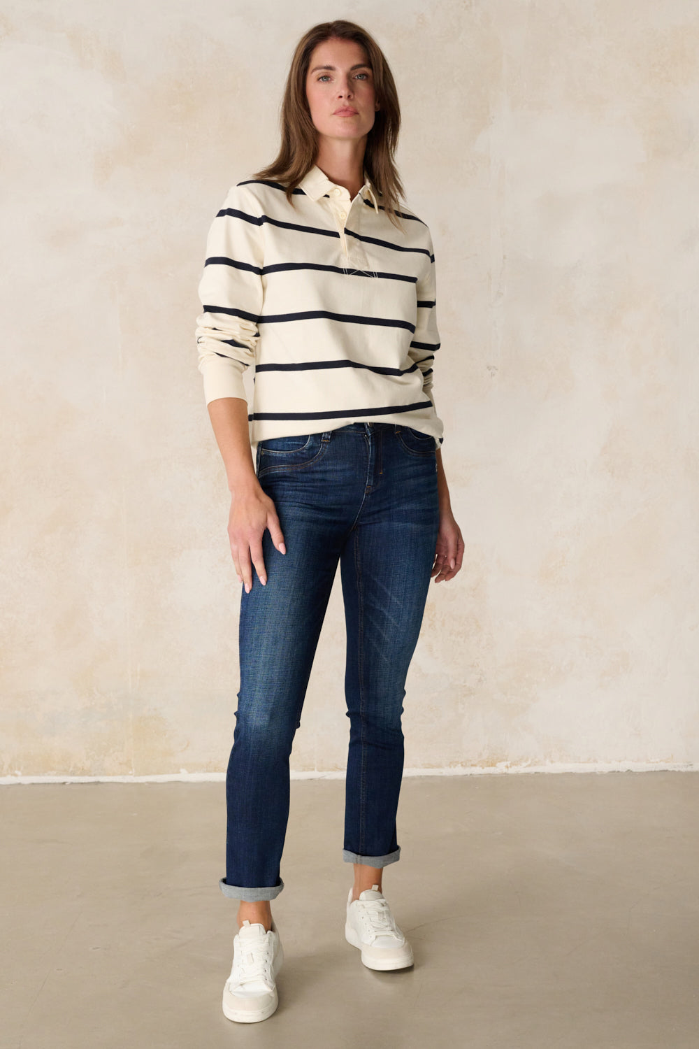 Celina – Slim Fit Jeans in Rheinblau mit hoher Leibhöhe